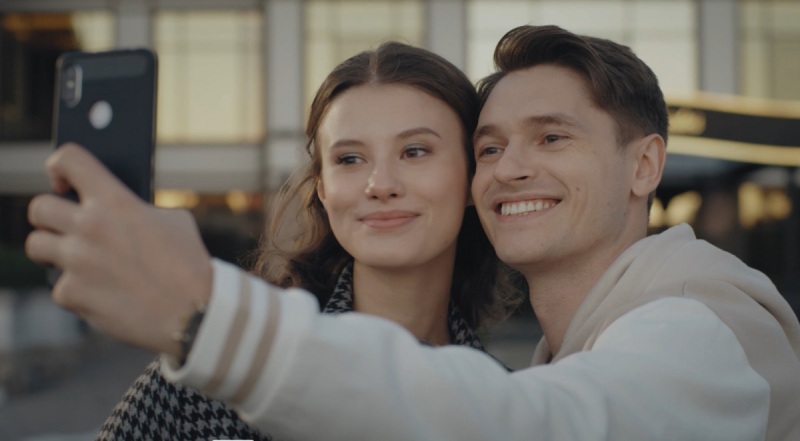 Головні актори й герої серіалу “Скарби”