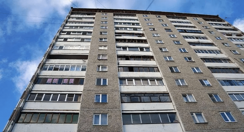 Точна висота 9-поверхового будинку в метрах та критерії розрахунку